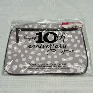 thirty-one Pocket-A-Tote in Lotsa Dots